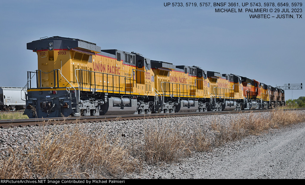 UP 5733 and BNSF Locomotives